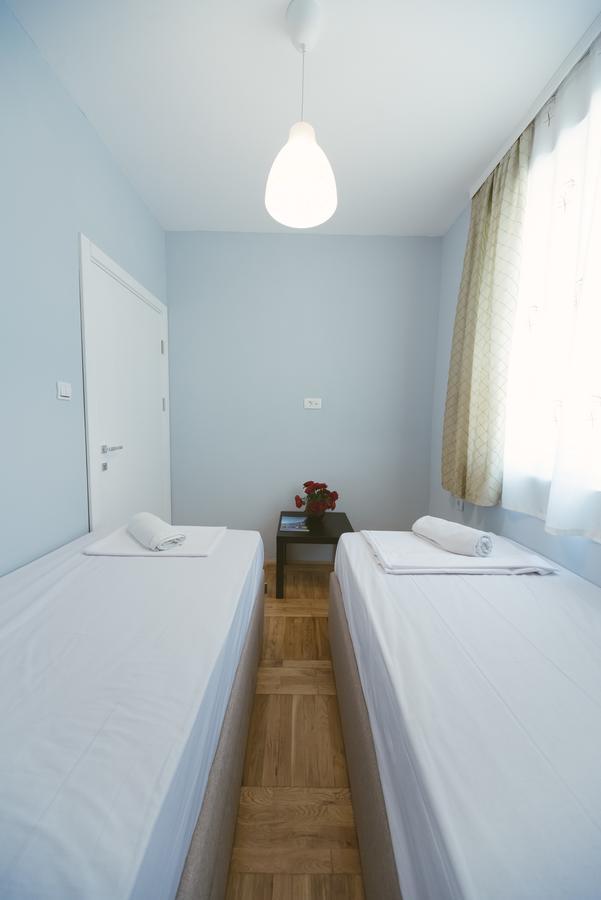 Apartment Luxury Explorer 포드고리차 외부 사진