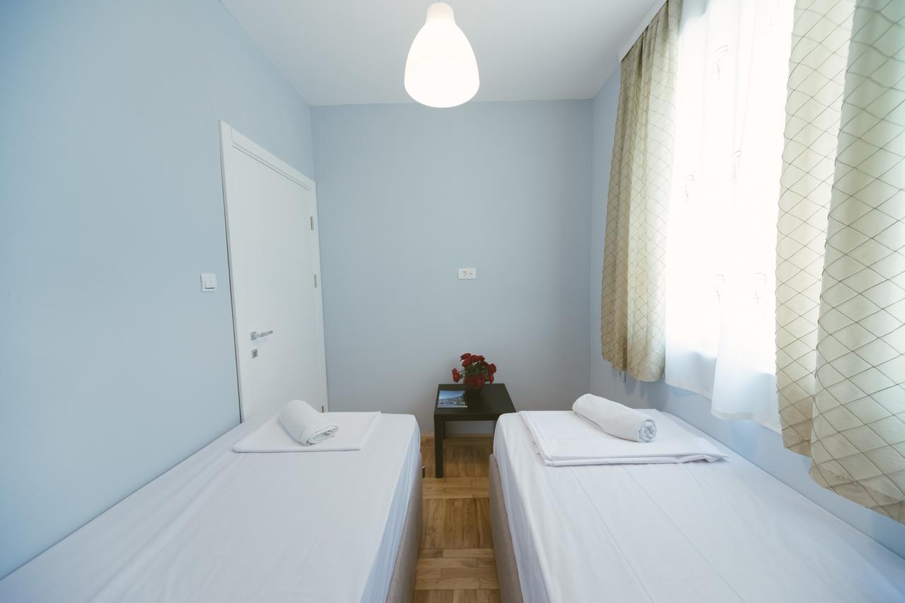Apartment Luxury Explorer 포드고리차 외부 사진